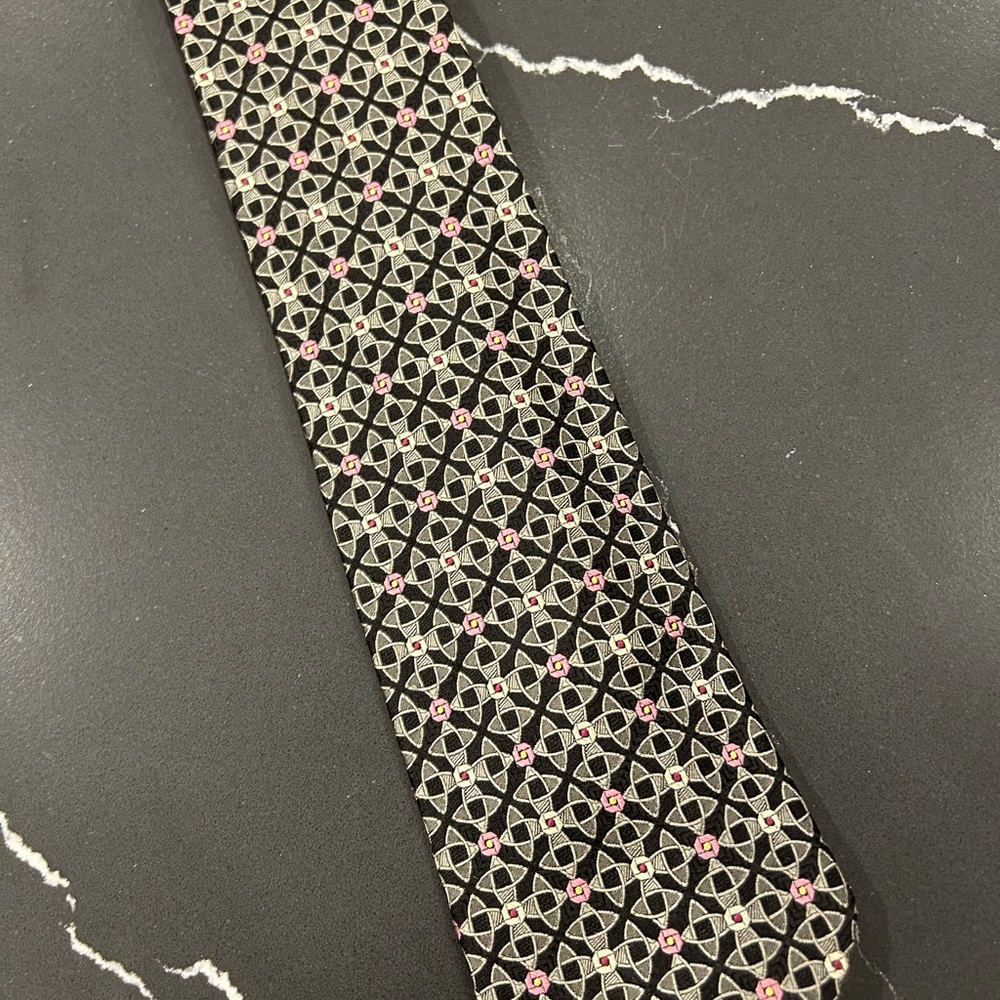 Robert Talbott Black and Pink Geometric Tie